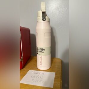 Stanley IceFlow Bottle in Rose Quartz Glimmer 36 oz
